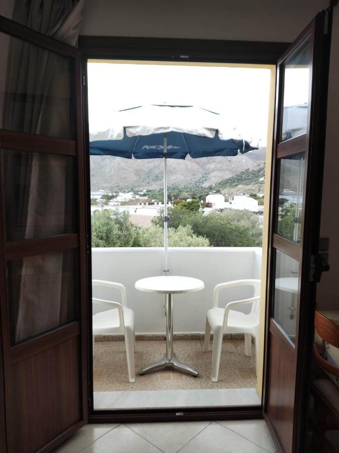 Tilos Fantasy Livadia  Eksteriør bilde