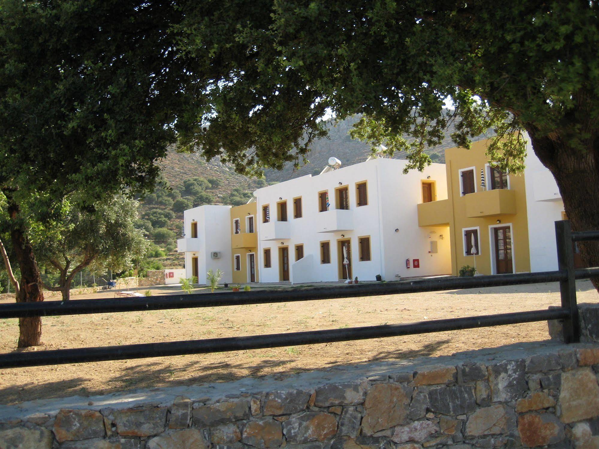 Tilos Fantasy Livadia  Eksteriør bilde